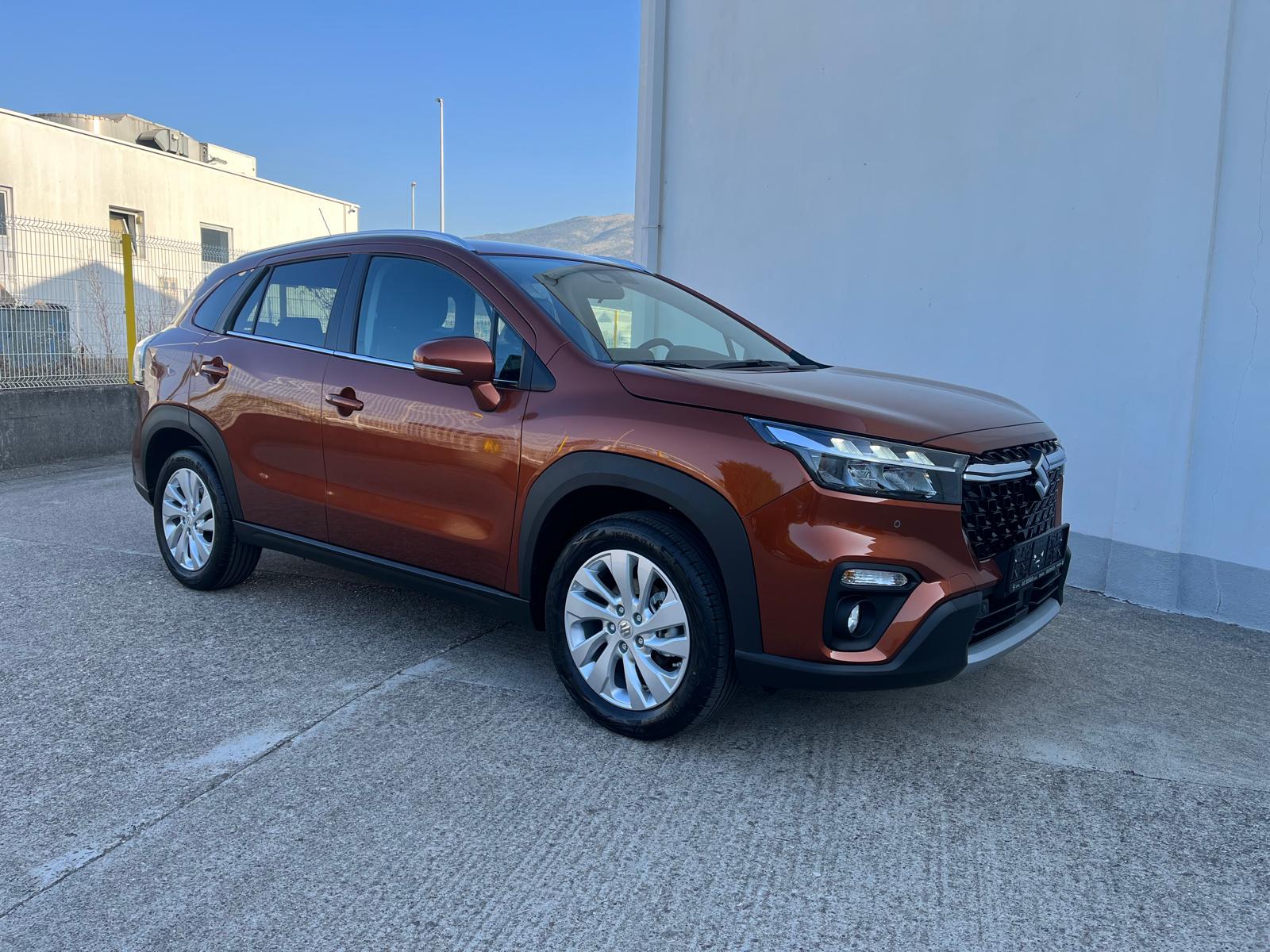 Suzuki S Cross AT 4×4 Premium