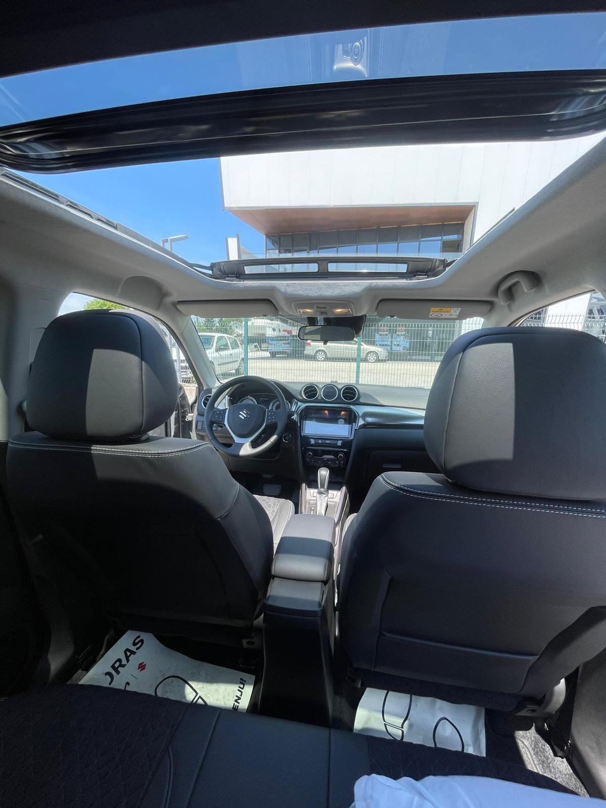 Vitara Elegance AT 4WD Panorama